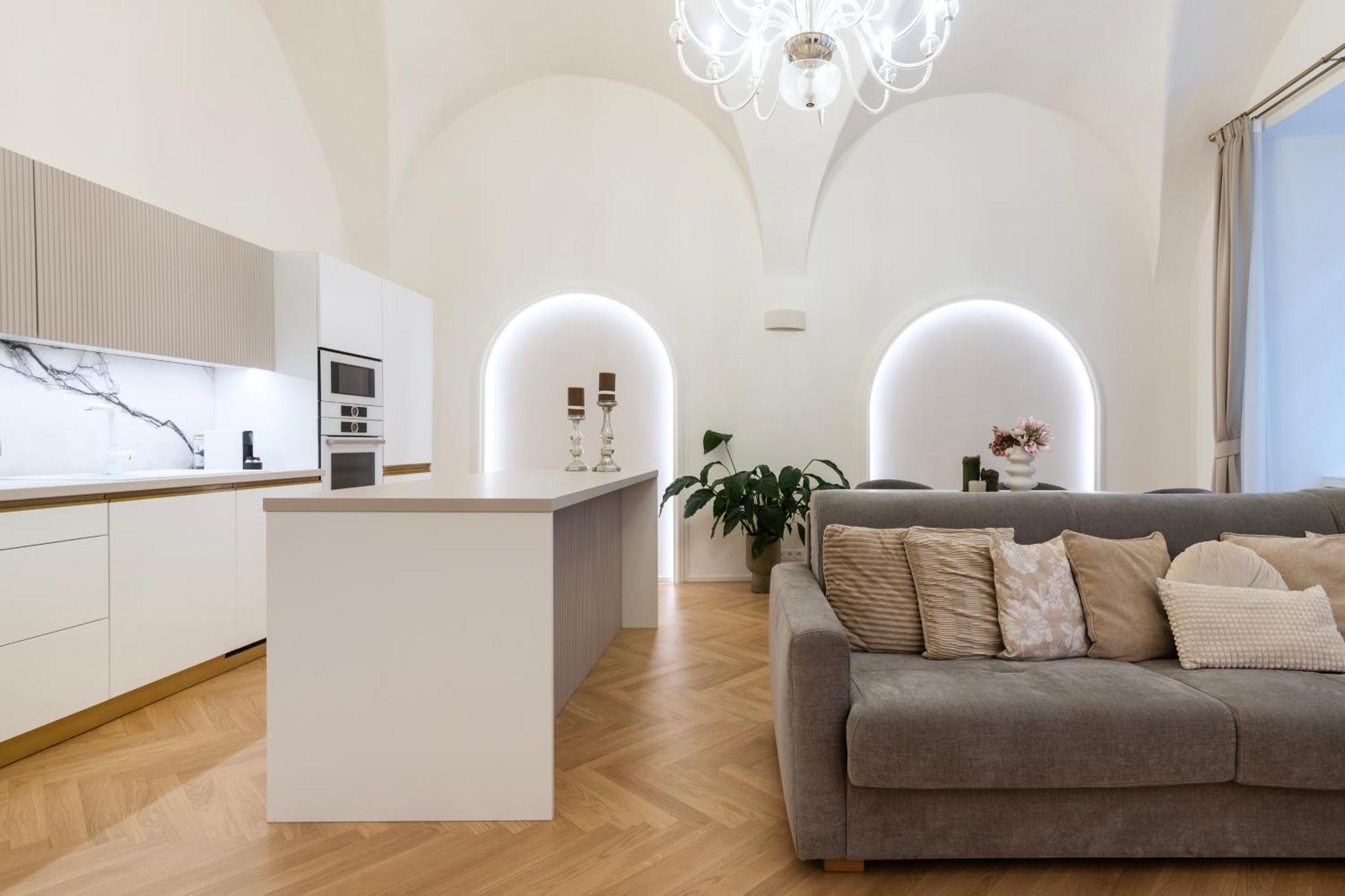 Apartment Arch Iv. *